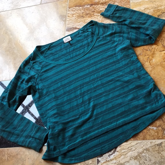 C&S long sleeved striped Teal/darkest blue green - Picture 1 of 8